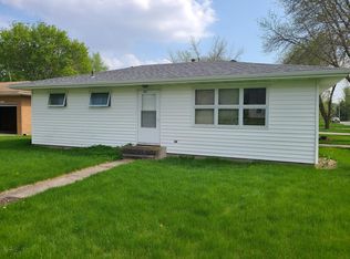 803 12th Ave, Manson, IA 50563