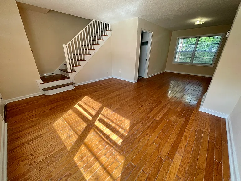 1663 Valley Ave — Photo 21