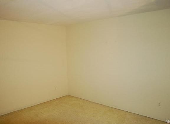 3rd image of 13390 Windbrooke Ln