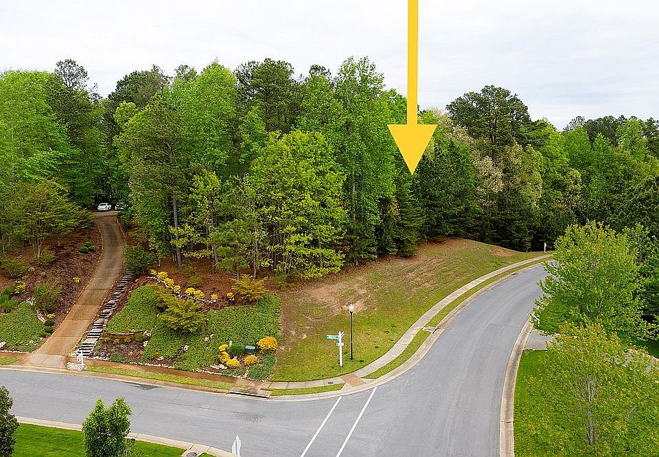 1st image of 3116 Hollow Oak Dr
