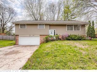 4525 Nevada Ave N, New Hope, MN 55428