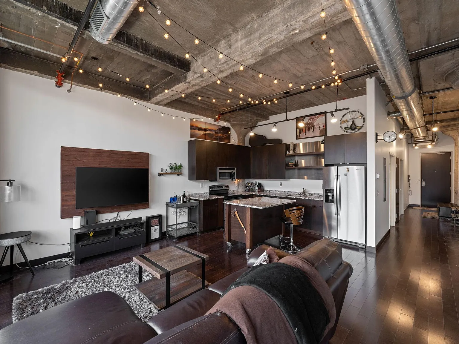 1 bed, 1.0 bath, 750 sqft, $2,195 — Photo 3