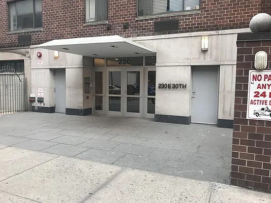 Rented by REAL New York | media 7