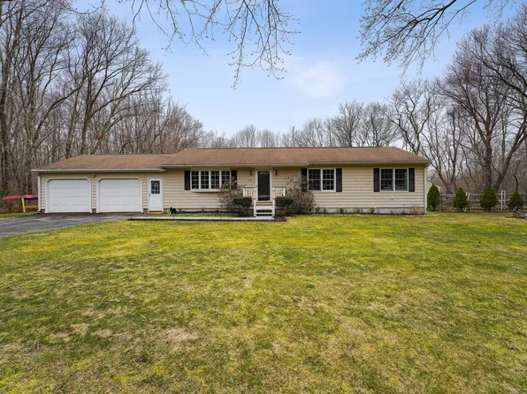 128 Buckley Road, Salem, CT 06420