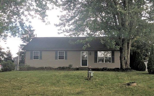 1st image of 333 W Elm St