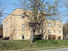 5824 E Washington Street