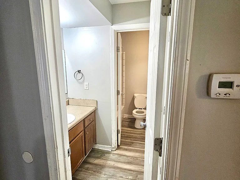 270 Tampa Dr #M8 — Photo 9