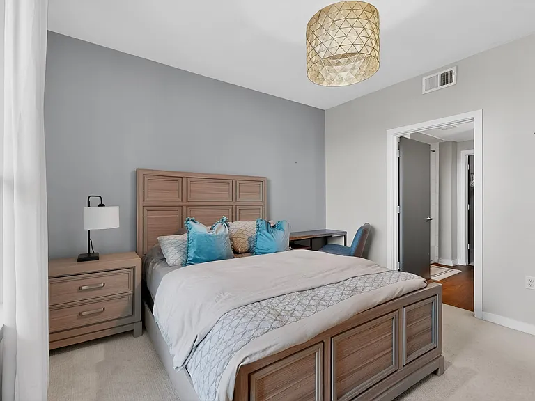 5609 Smu Blvd #306 — Photo 9