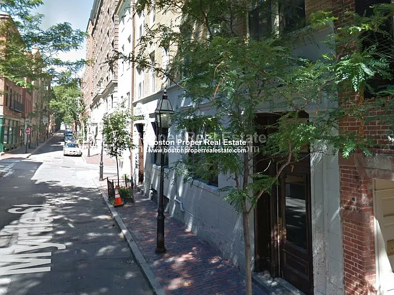 9 Myrtle St #4 — Photo 10