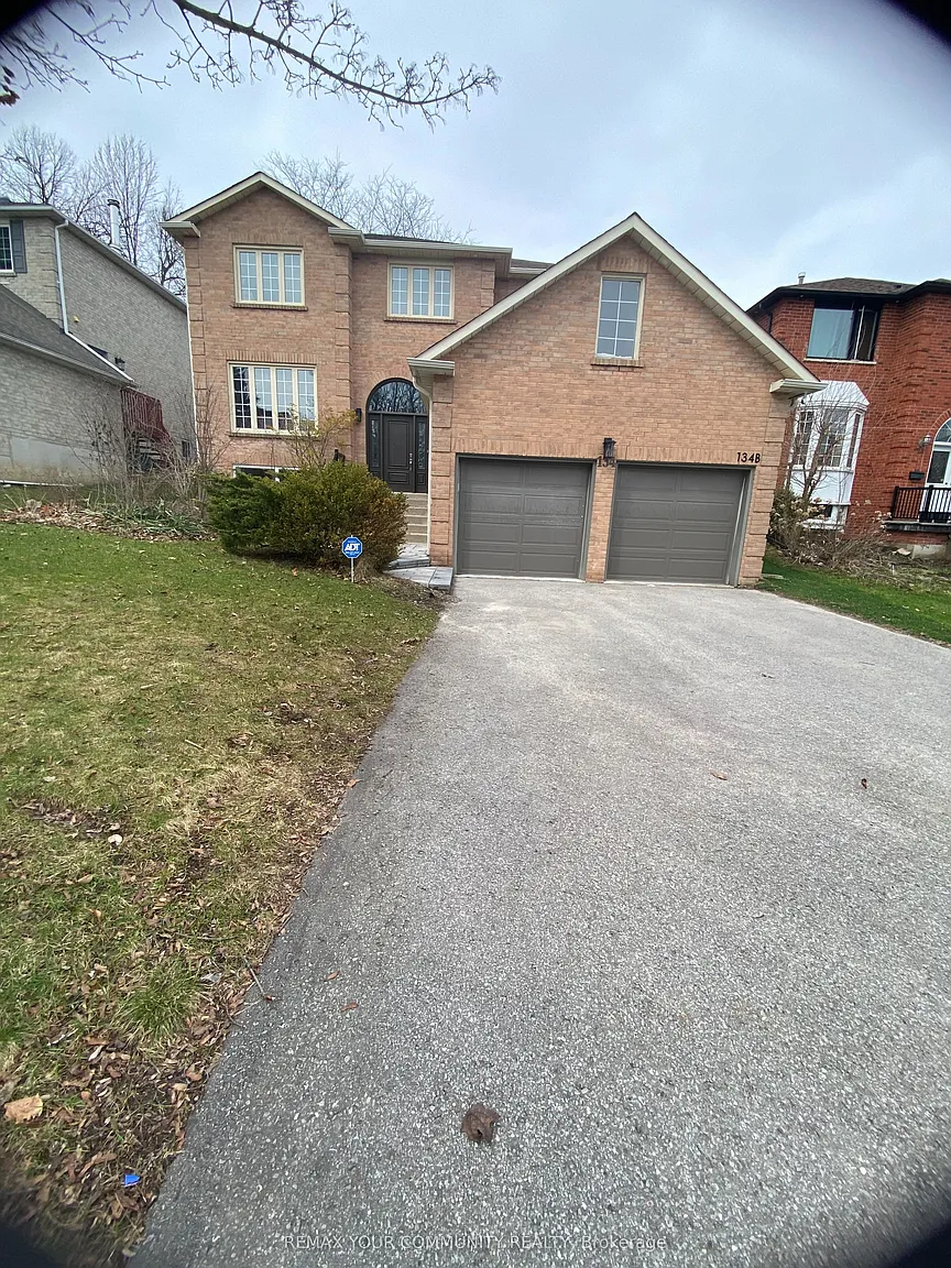 134 Kemano Rd #Basement photo 1