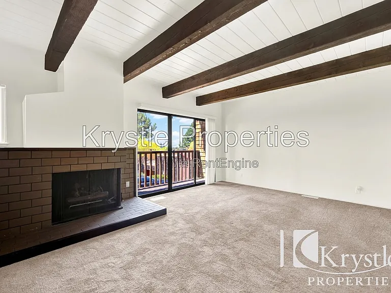 196 Kathy Ellen Dr — Photo 2
