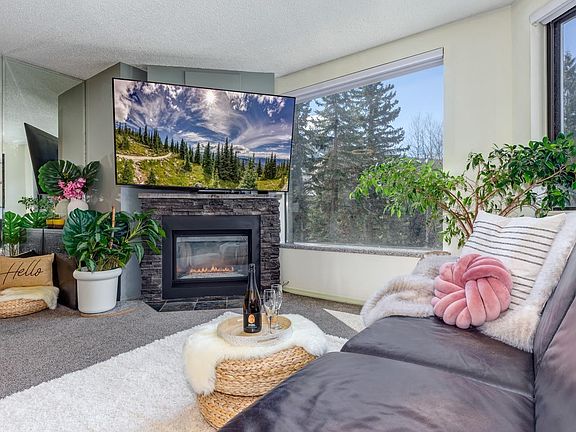2nd image of 4809 Spearhead Dr #414