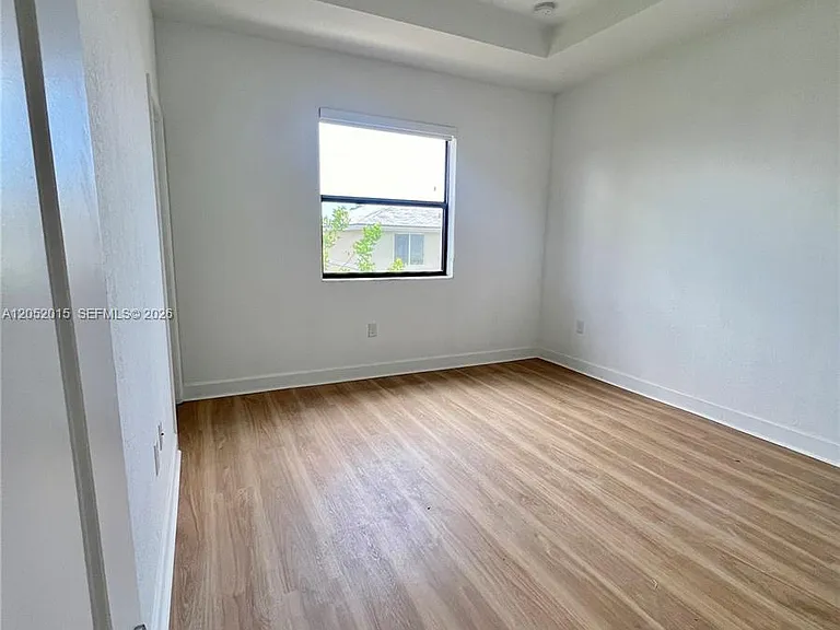 825 NE 211th St #825 — Photo 12