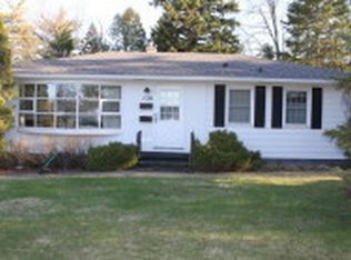 130 W College St, Duluth, MN 55812