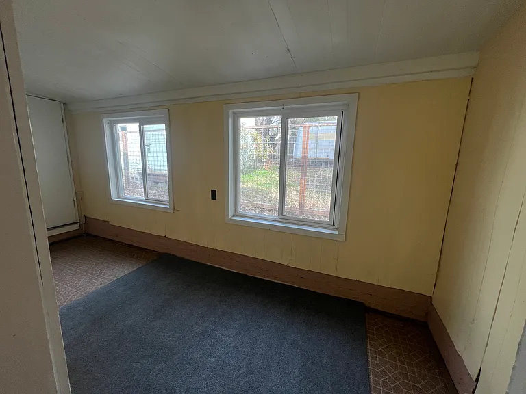 512 Mill St — Photo 6