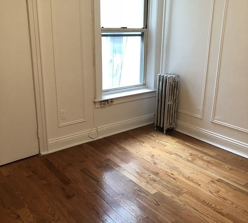 1st image of 4141 48th St APT 2R