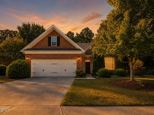 242 Hales Wood Rd, Chapel Hill, NC 27517