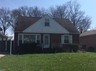 14240 James Ave, Maple Heights, OH