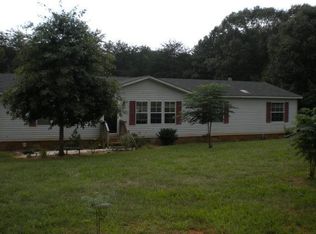 682 River Ridge Ln, Axton, VA 24054