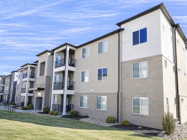 13536 S Poole Dr W #E-302, Riverton, UT 84096