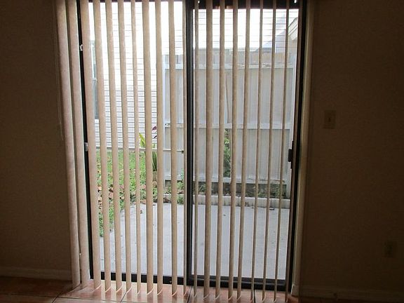 4th image of 2903 Fox Squirrel Dr