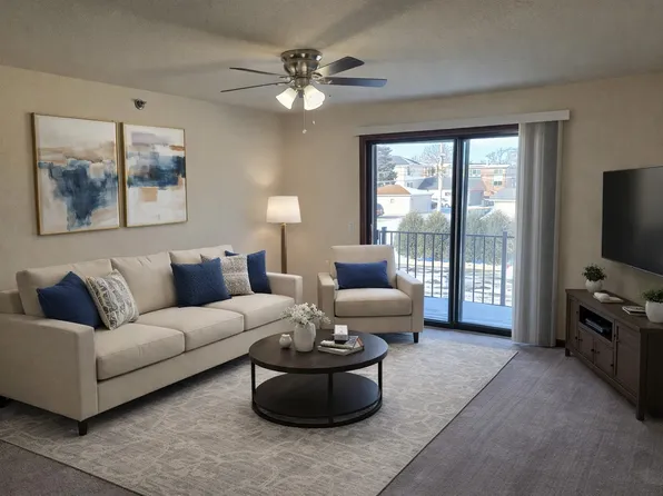 9060 - 9100 W. Oklahoma Ave