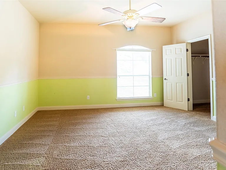 1898 Long Bow Dr — Photo 27