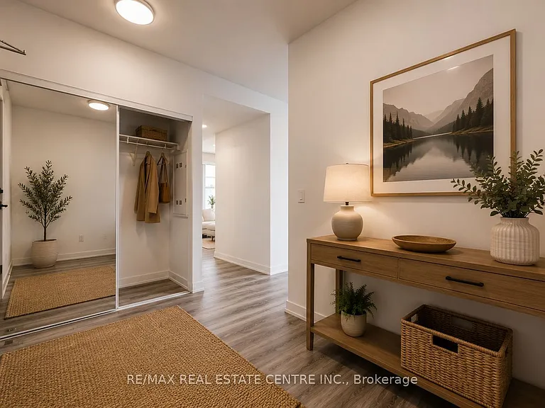 1010 Dundas St E #Penthouse 17 — Photo 28
