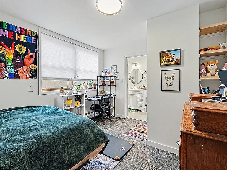 623 Marine St — Photo 10