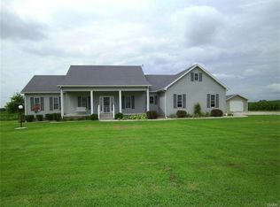 9094 Ava Rd, Ava, IL 62907