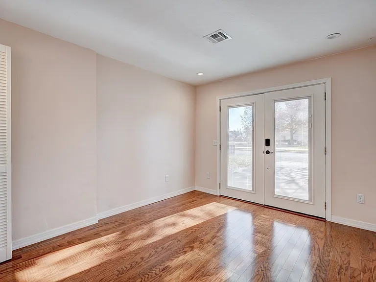 3135 NW Grand Blvd — Photo 16