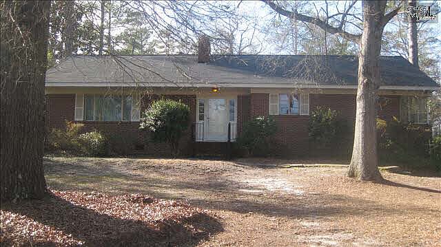 2nd image of 1919 Brook Dr