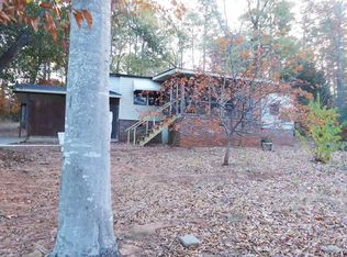 265 Riverside Dr, Duncan, SC 29334