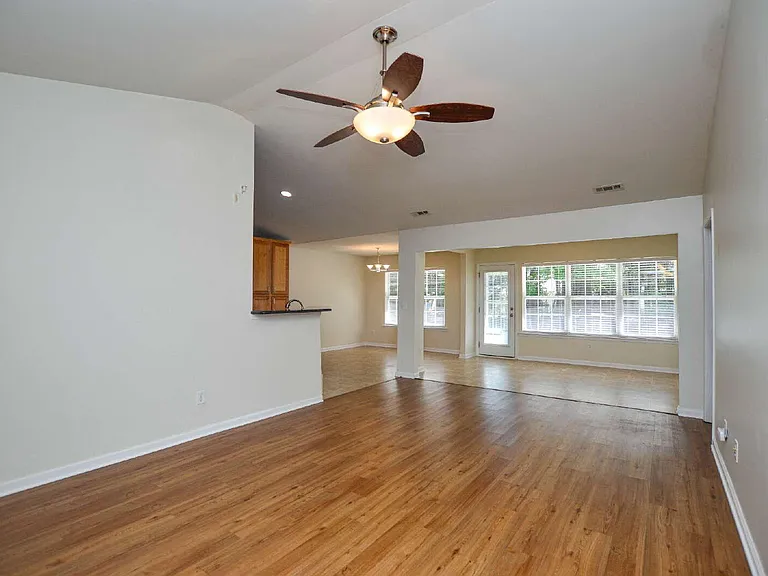 4212 Wiregrass Rd — Photo 15