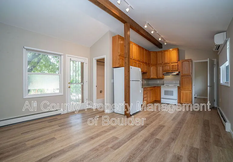 1045 Toedtli Dr — Photo 5