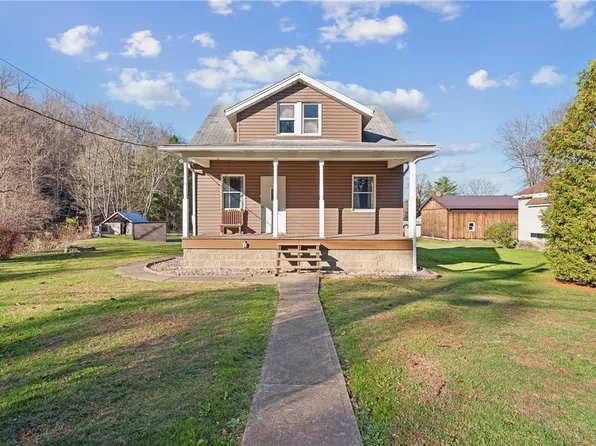 124 Hampton Rd, Mill Run, PA 15464