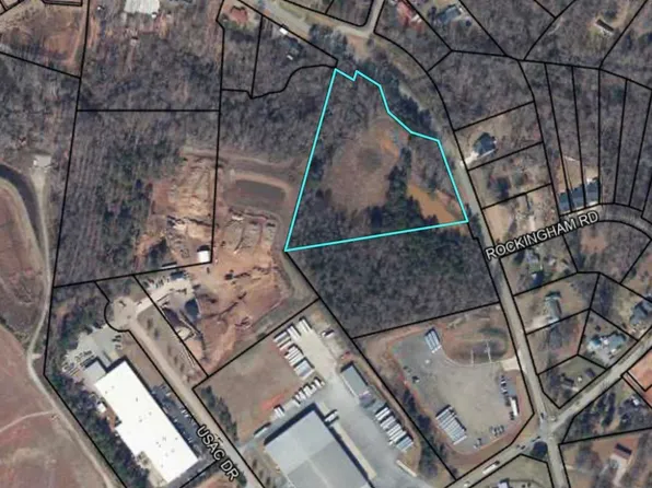 1576 Duncan Reidville Rd, Duncan, SC 29334