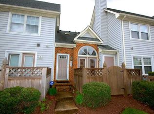 705 Nottoway River Ct APT A, Chesapeake, VA 23320