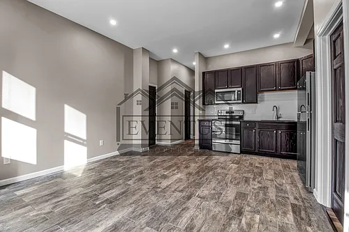 13 Eley Pl #1 Photo 1