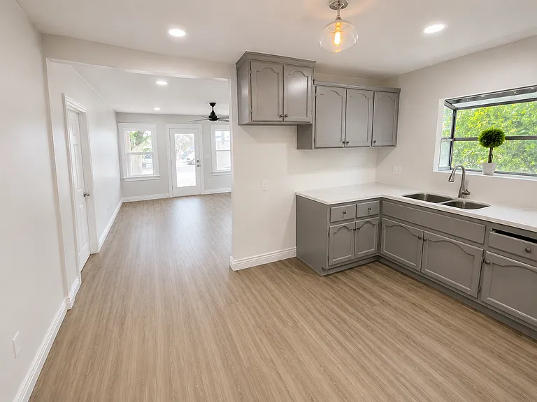 9357 Elm Ave #1 — Photo 6