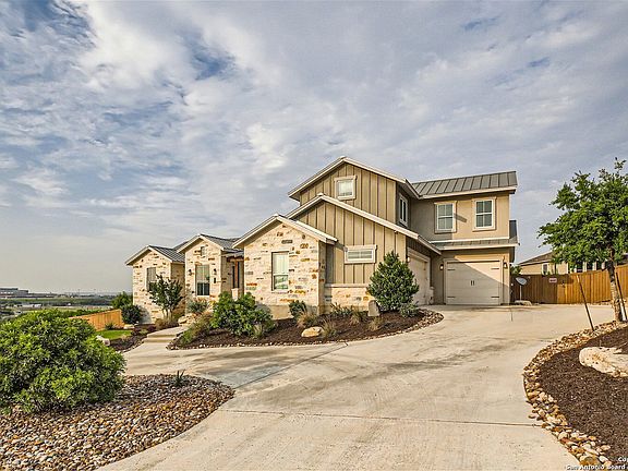 2nd image of 27240 Highland Crest