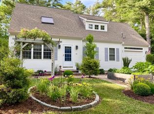 39 Happy Hollow Rd, East Falmouth, MA 02536