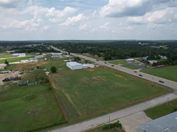 N Harvey Rd, Seminole, OK 74868