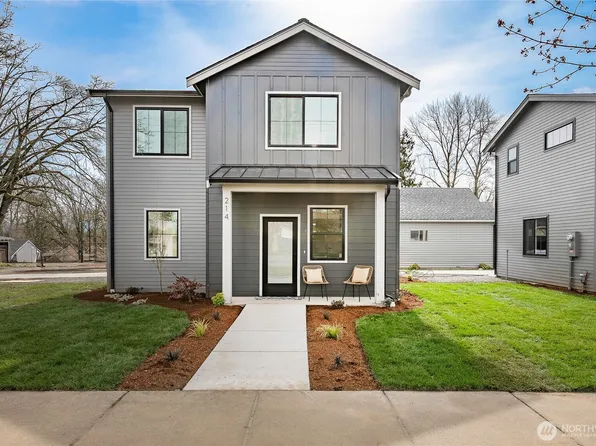 214 E Grover Street, Lynden, WA 98264
