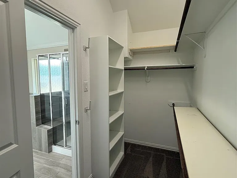 1562 Ancient Oak Ln — Photo 11