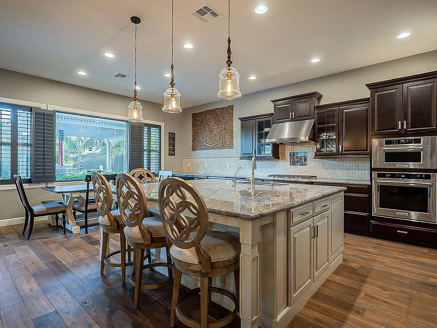 4 bed, 3194 sqft, $3,800 — Photo 4