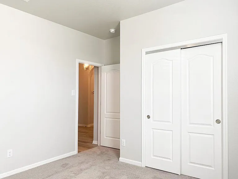 7910 Marsala Dr — Photo 15