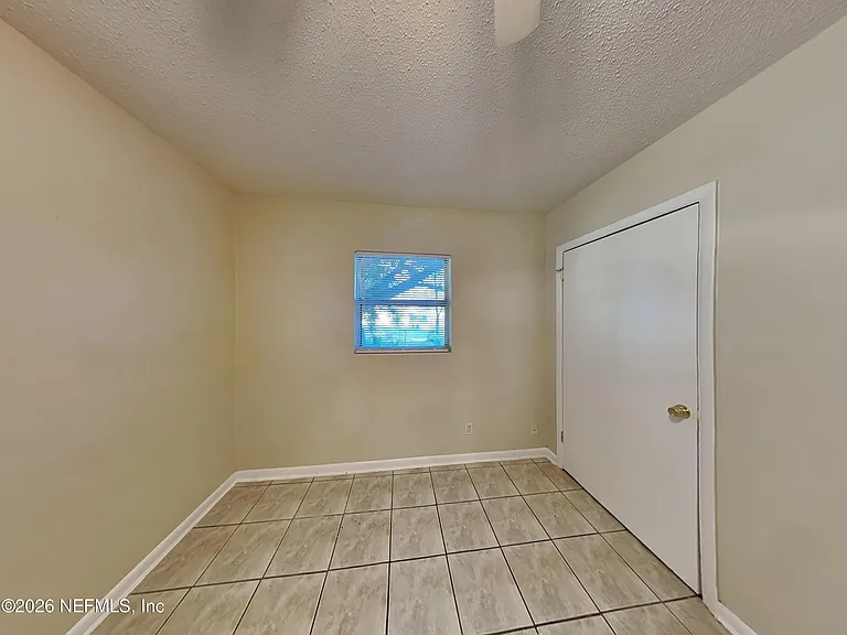 237 Blairmore Blvd — Photo 14