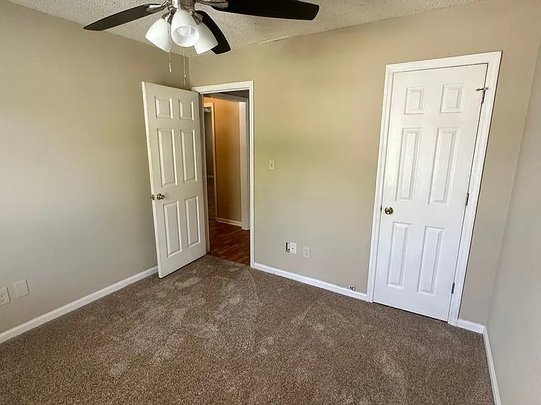 1763 Wayland Park Dr — Photo 2