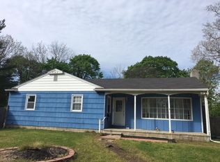 1 Debora Ln, Egg Harbor Township, NJ 08234